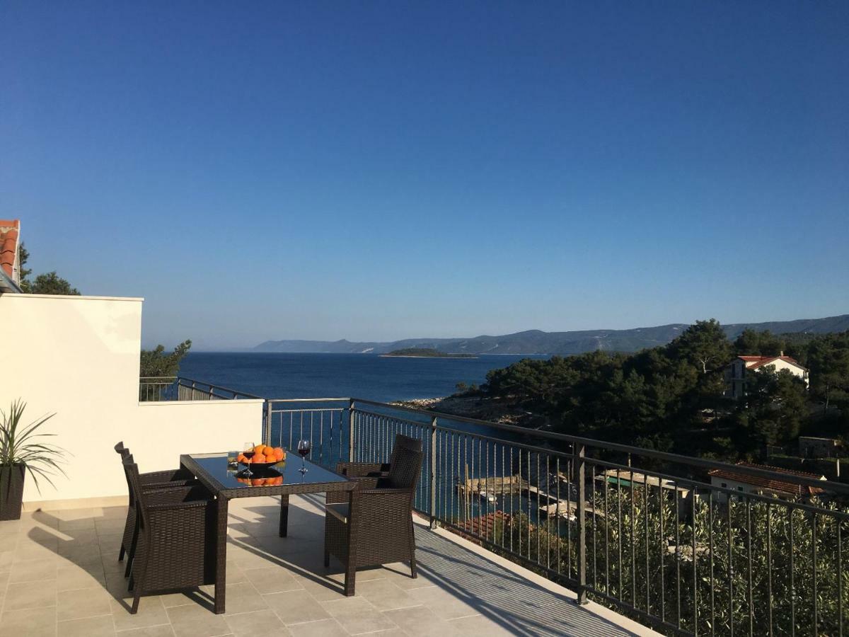 Holiday Hvar Vrbanj Экстерьер фото