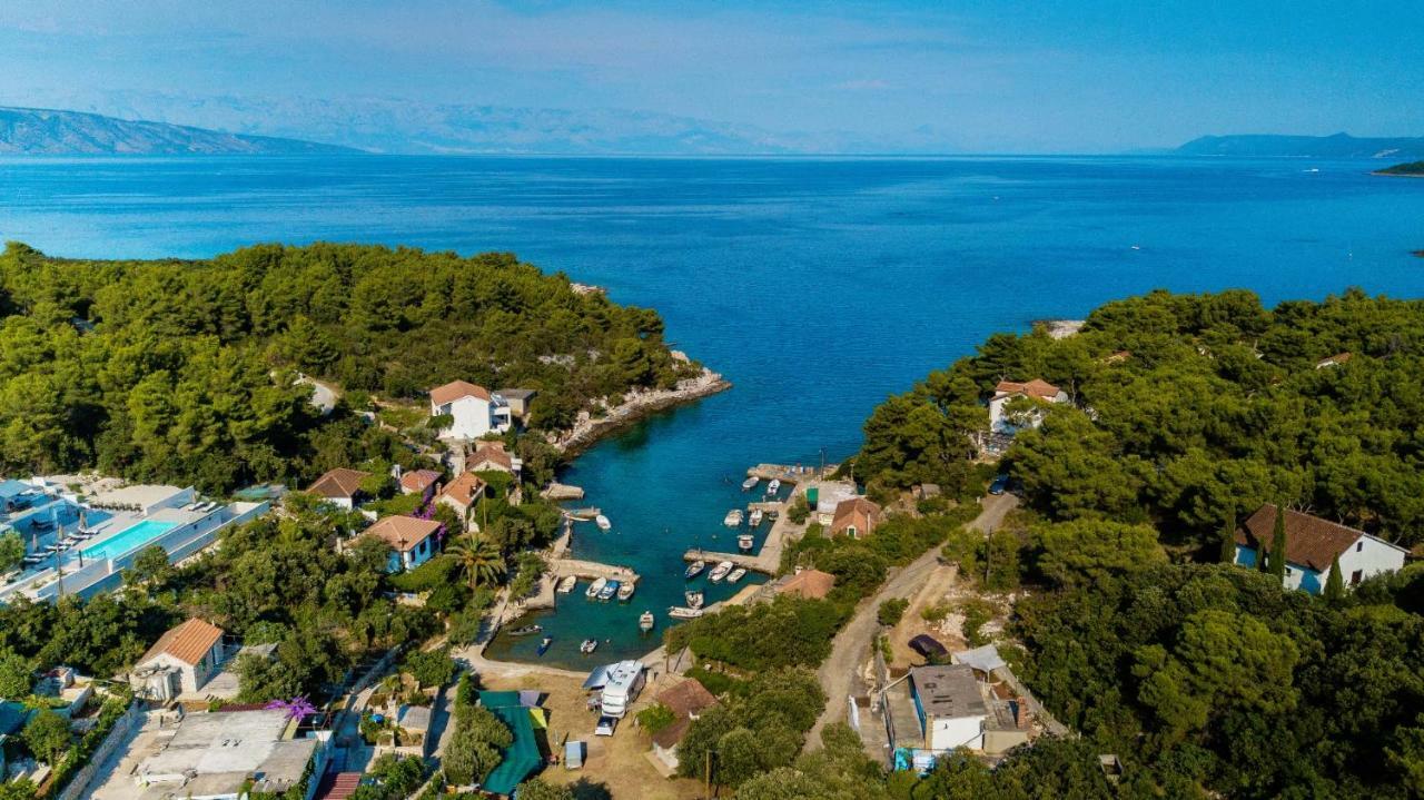 Holiday Hvar Vrbanj Экстерьер фото